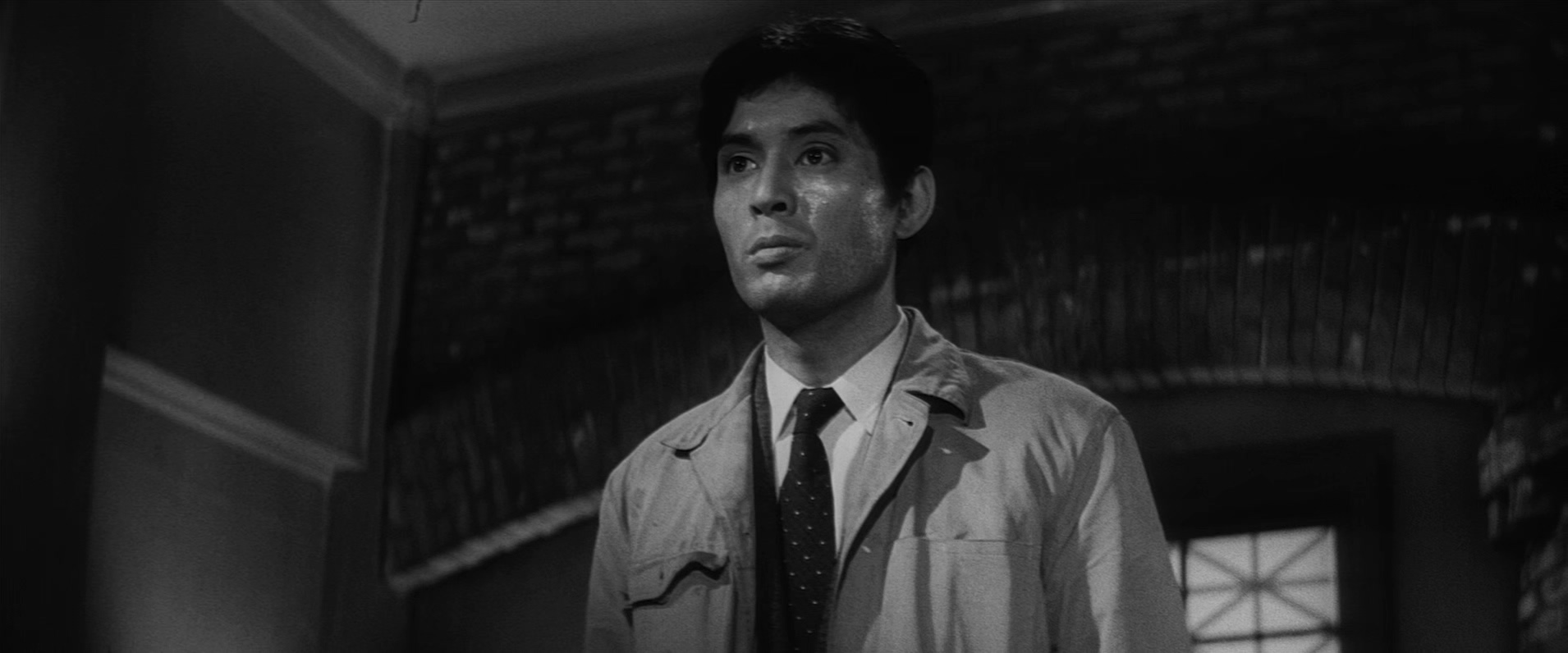 人间的条件 2.mkv_20250201_135238.921.jpg