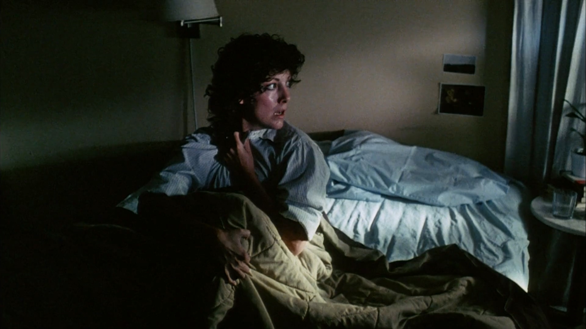 怒火 (1984) 1080p [AAC, AAC] [zho, eng].mkv_20250205_140950.323.jpg