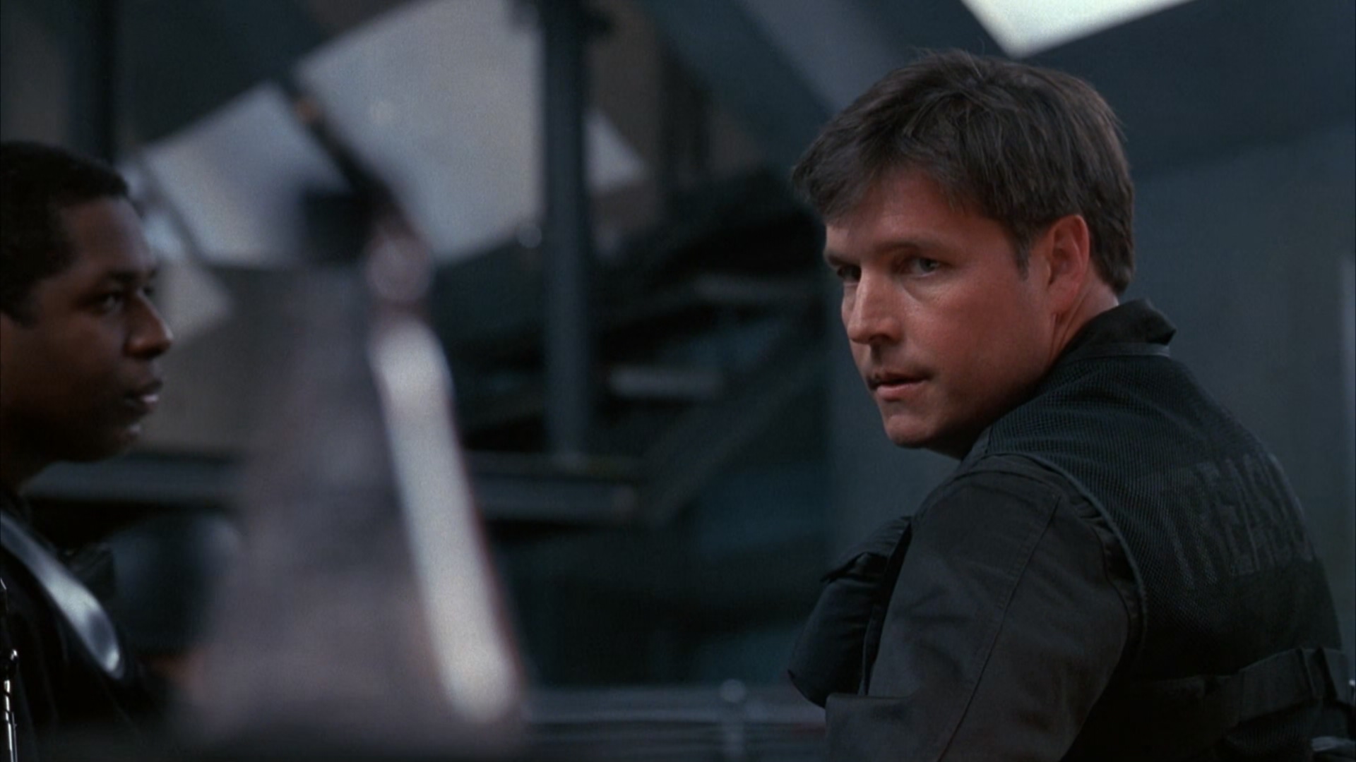 变色龙Chameleon.1996.1080p.AMZN.WEB-DL.DD2.0.x265-10bit .hclg.mkv_20250209_151118.263.jpg