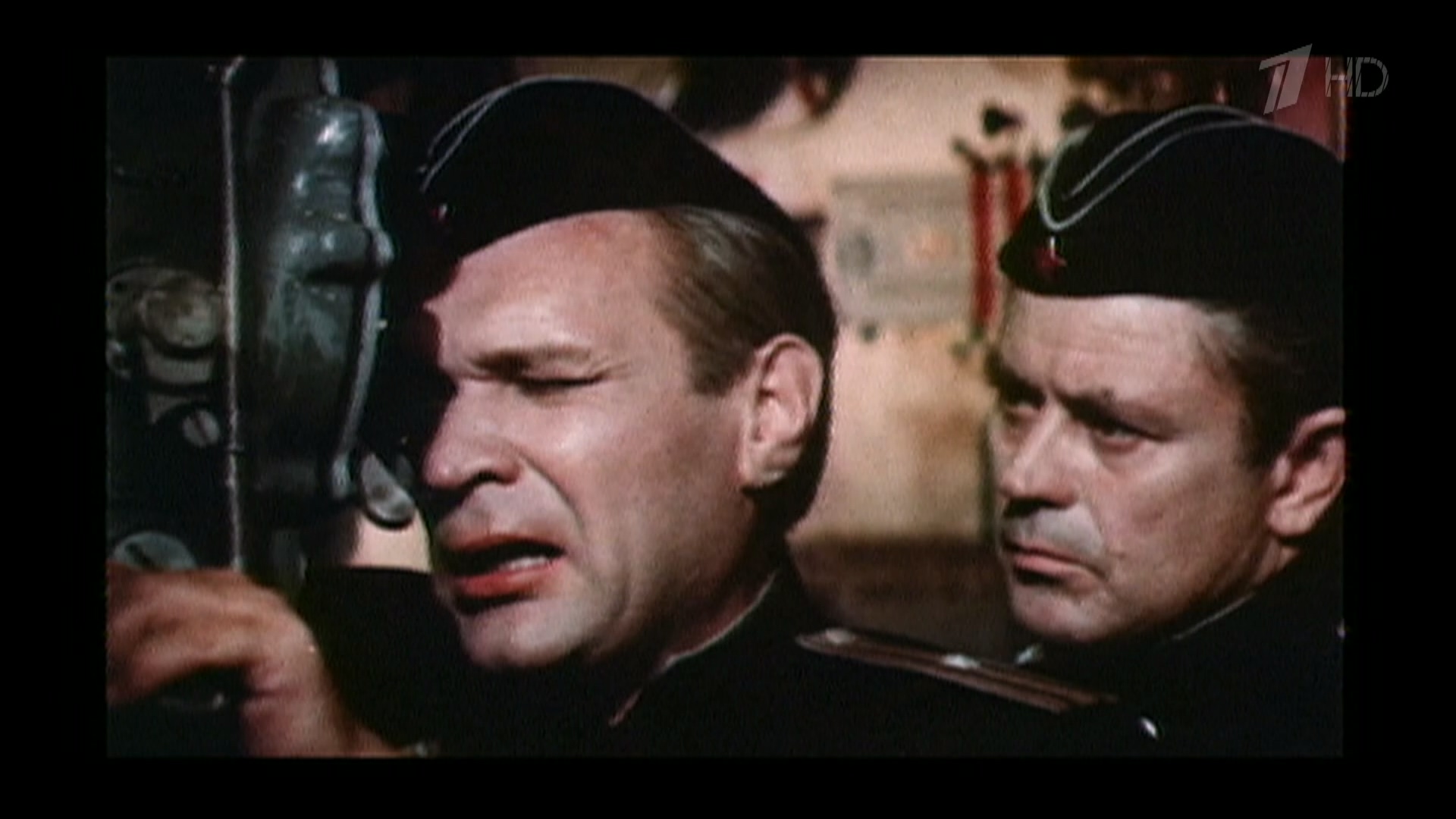 苏联[潜艇午夜出击]Командир счастливой Щуки. 1972. HDTV.108.jpg