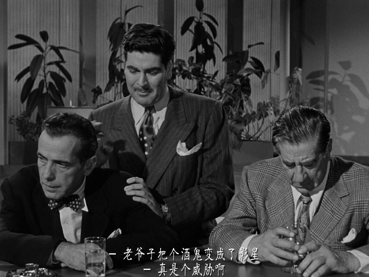兰闺艳血.上译..1950.1080p-00_05_18-2025_03_07_09_41_06.jpg