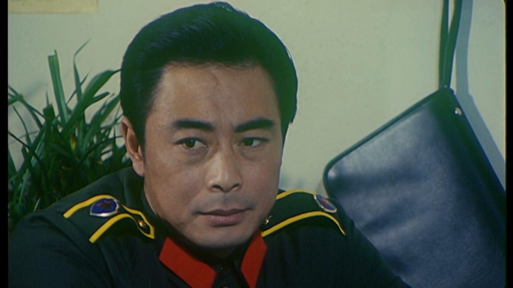 姑娘， 望着我.MP4_20250312_115349.226.jpg