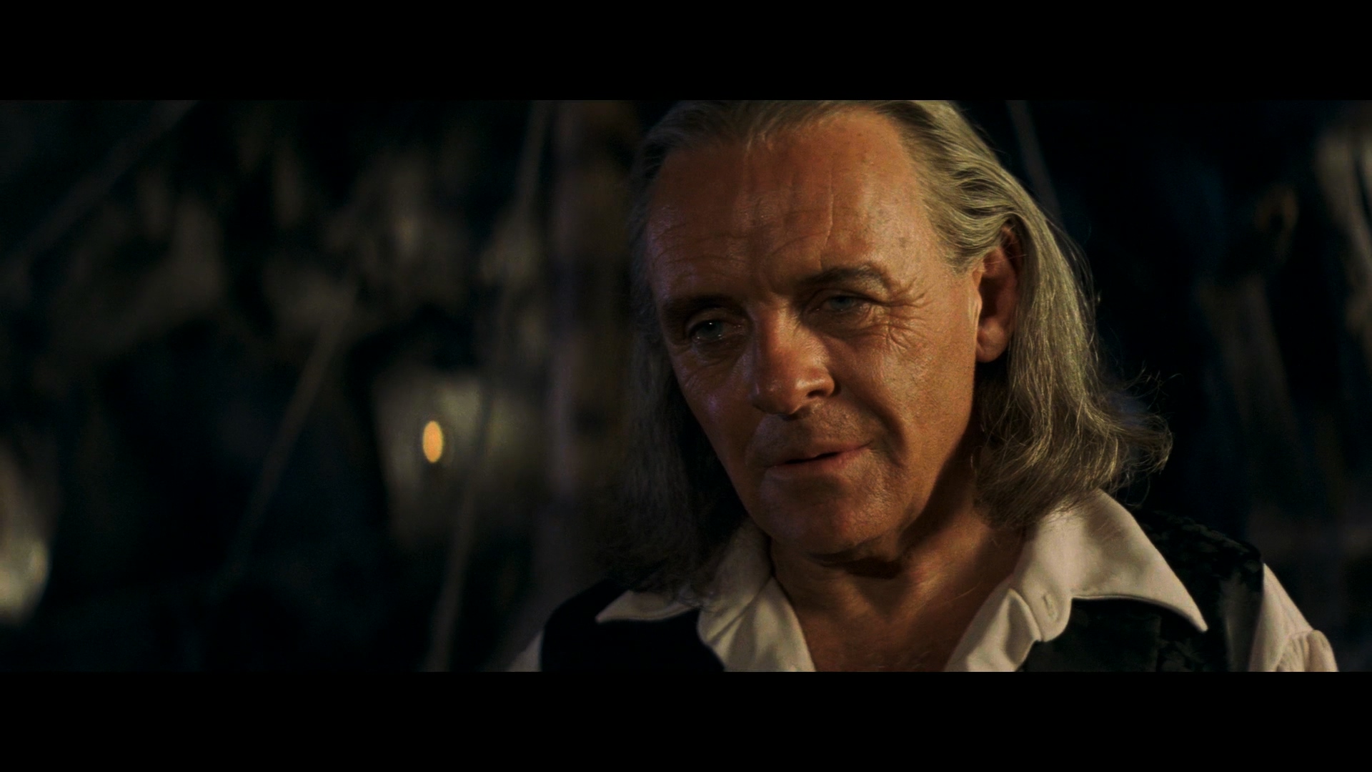 The Mask Of Zorro 1998 TWN BluRay 1080p iPad HDR AAC2.0 x264-DreamHD.mp4_2025031.jpg