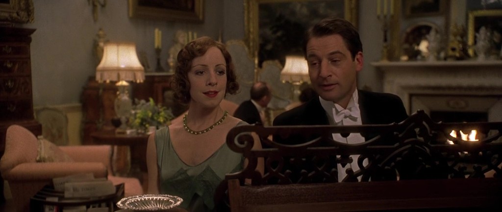 谜雾庄园.Gosford.Park.2001.BDRip.x264.2Audio.AC3.iNT-NowYS - frame at 74m42s.jpg