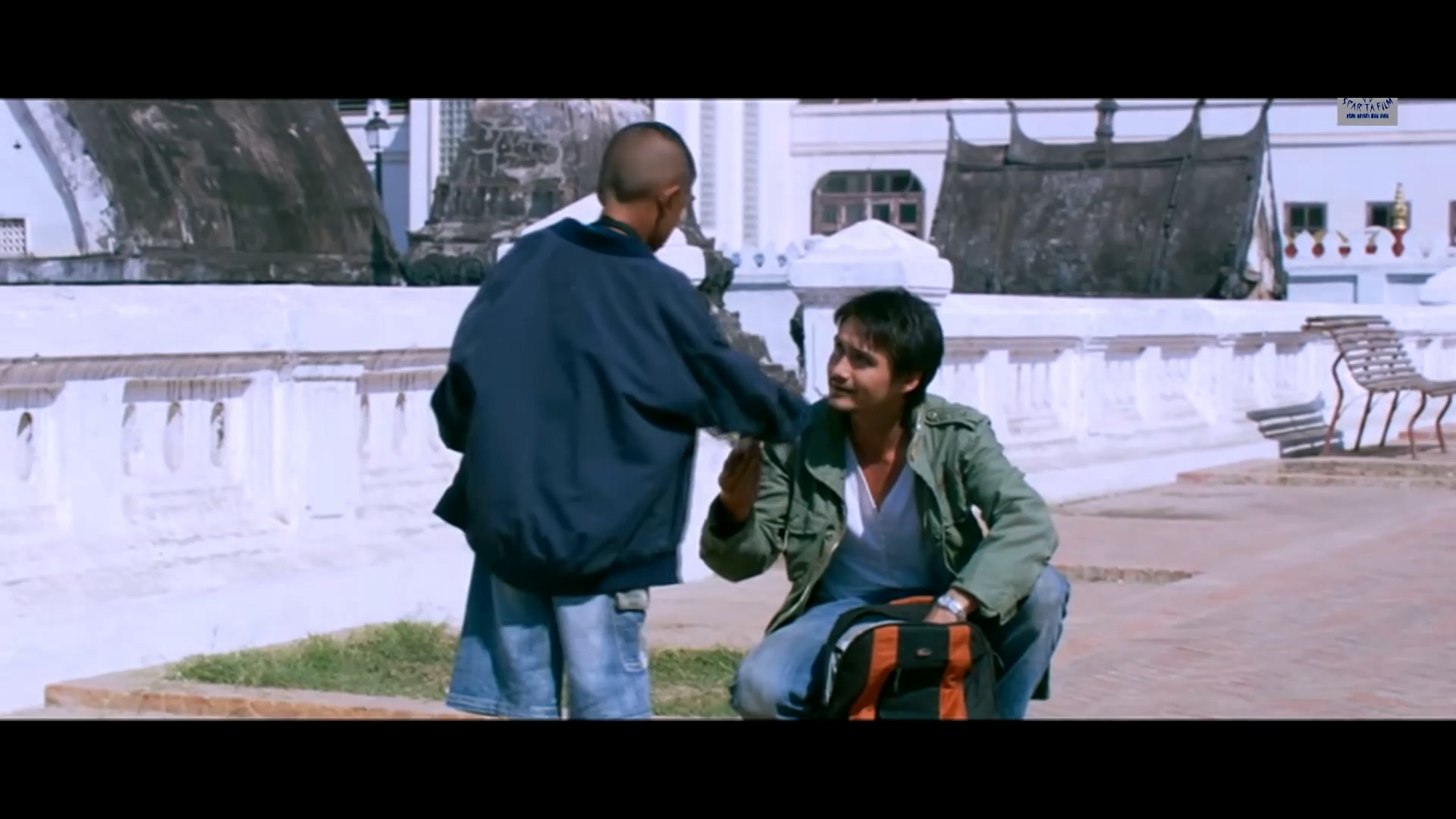 早安，琅勃拉邦.Sabaidee Luang Prabang.mkv_20250323_231033.935.jpg