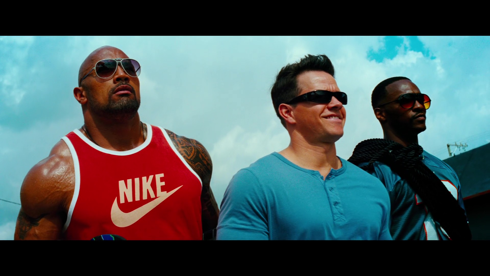 J 健男抢钱团-2013 - frame at 27m53s.jpg