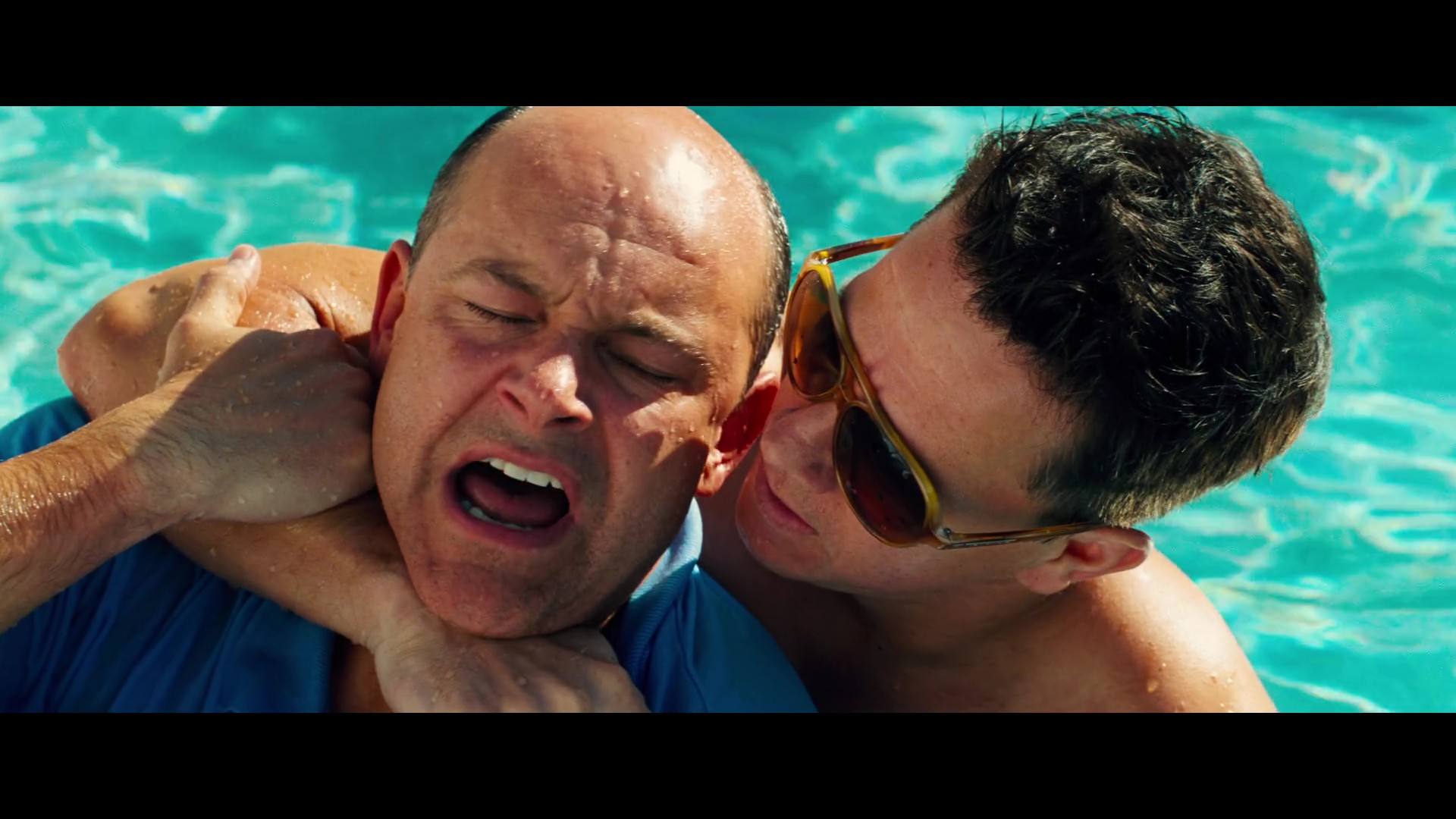 J 健男抢钱团-2013 - frame at 82m37s.jpg