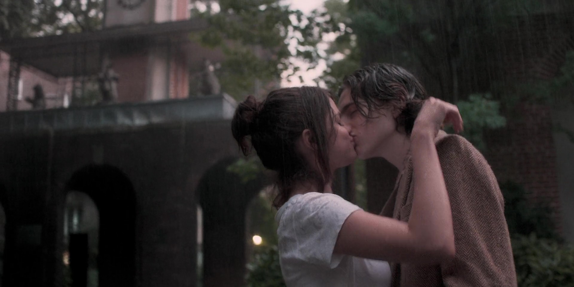 Y 纽约的一个雨天-2019 - frame at 89m26s.jpg