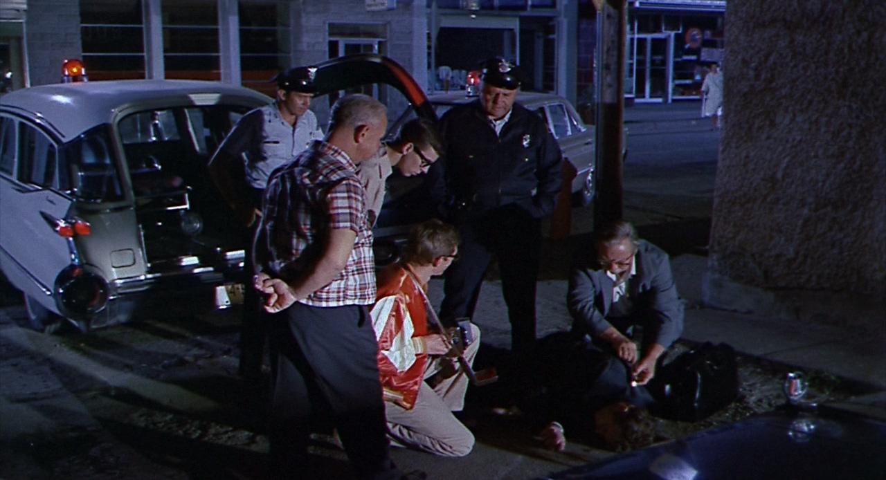 炎热的夜晚 In the Heat of the Night 1967.mkv_20250330_175140.659.jpg