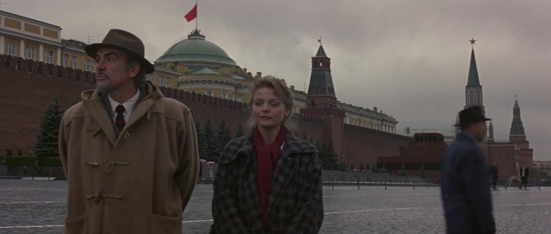 H 红场谍恋-1990 - frame at 32m39s.jpg