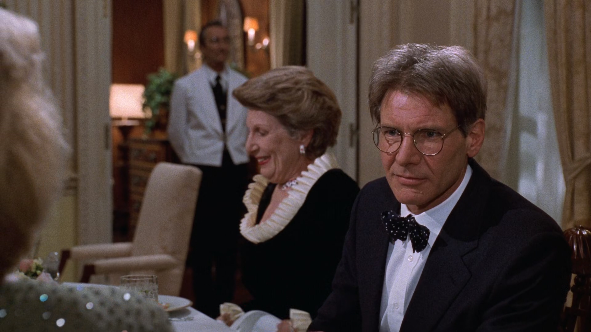 新龙凤配Sabrina .1995. 1080p .BluRayx265. 10bit .hclg.mkv_20250401_170212.026.jpg