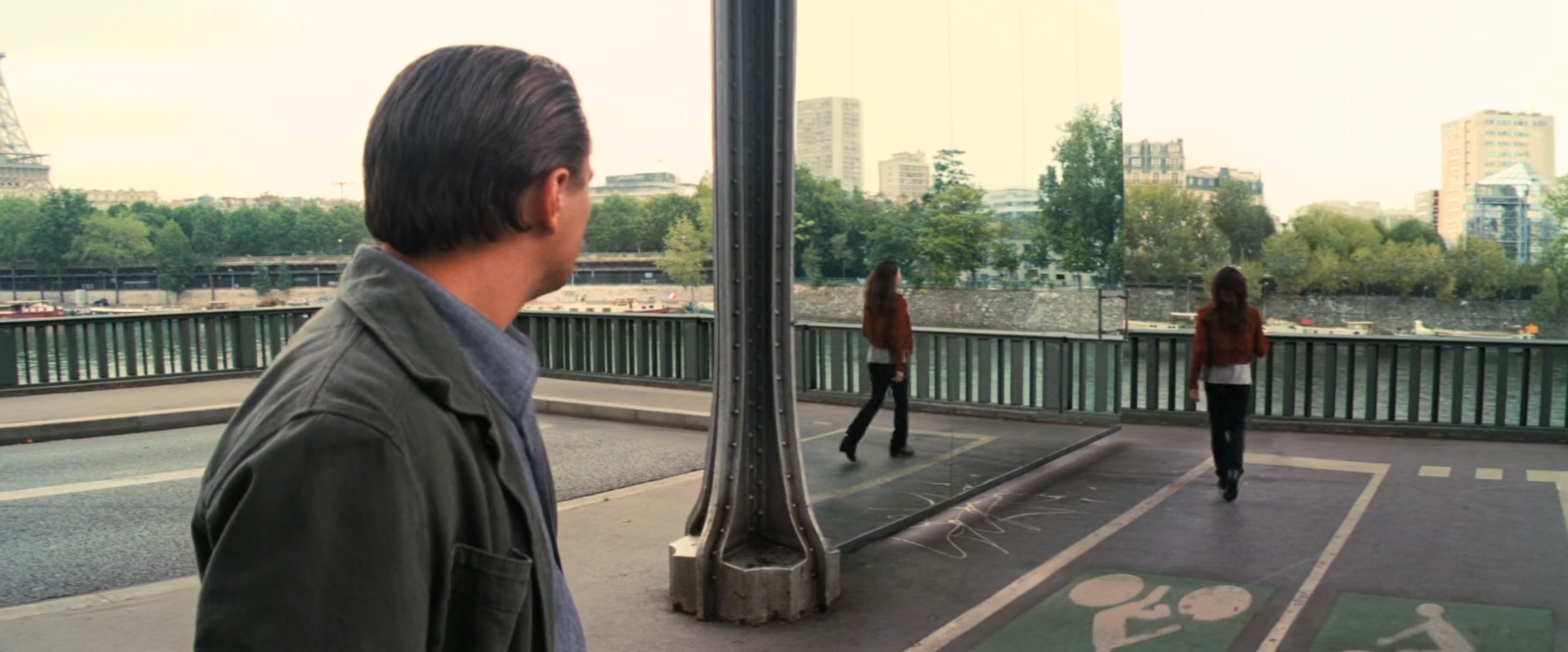 盗梦空间.Inception.2010.1080p.BluRay.x265.10bit.2Audio.AAC(5.1)特效字幕.mkv_2025.jpg
