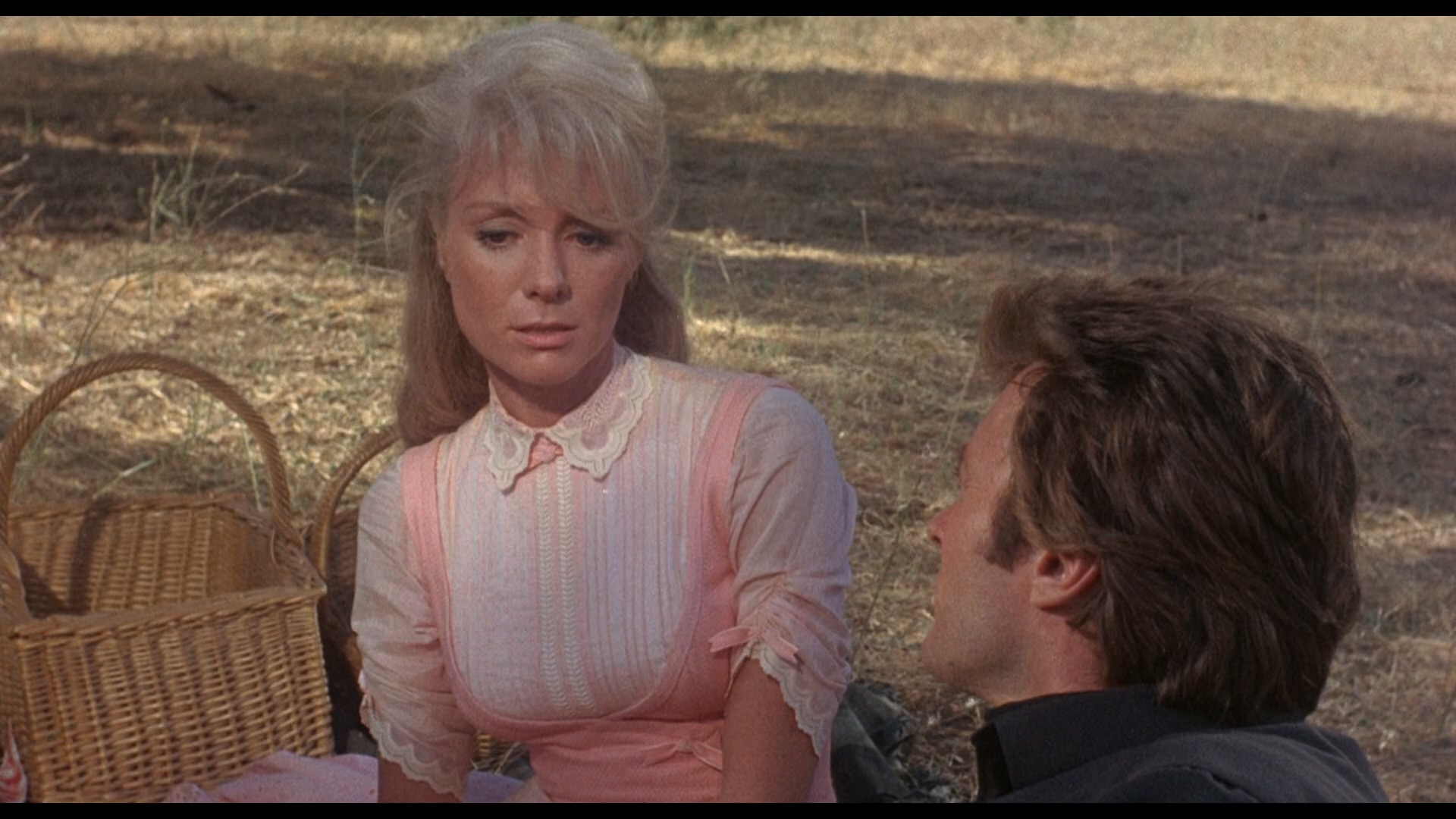 Hang.Em.High.1968.Shout.1080p.BluRay.x265.HEVC.AAC.HCLG.mkv_20250406_113640.414.jpg