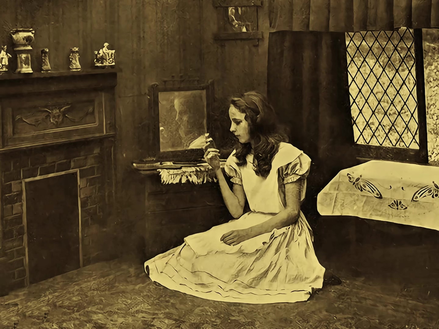 爱丽丝漫游仙境 1915.mp4_20250406_015737.358.jpg