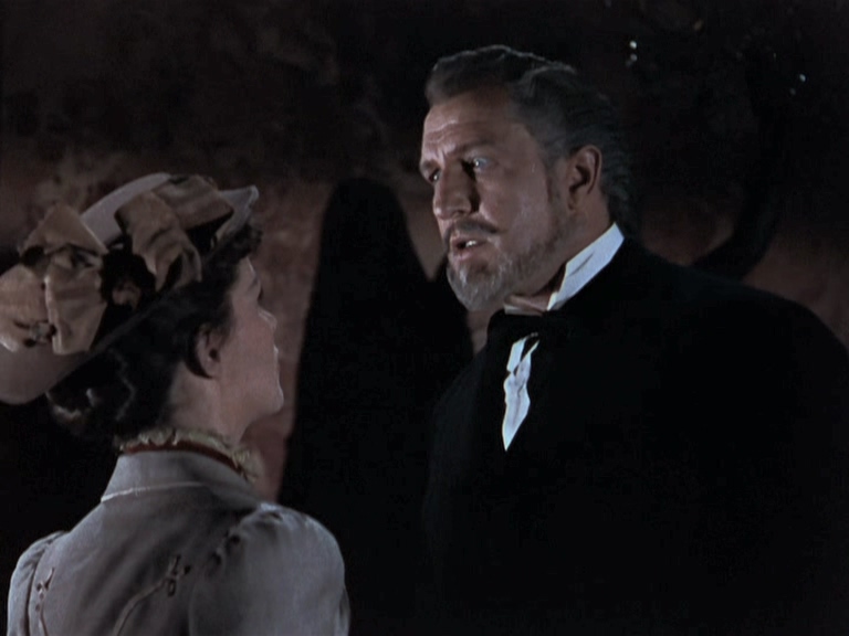 K 恐怖蜡像馆_20250409_195652.990.jpg