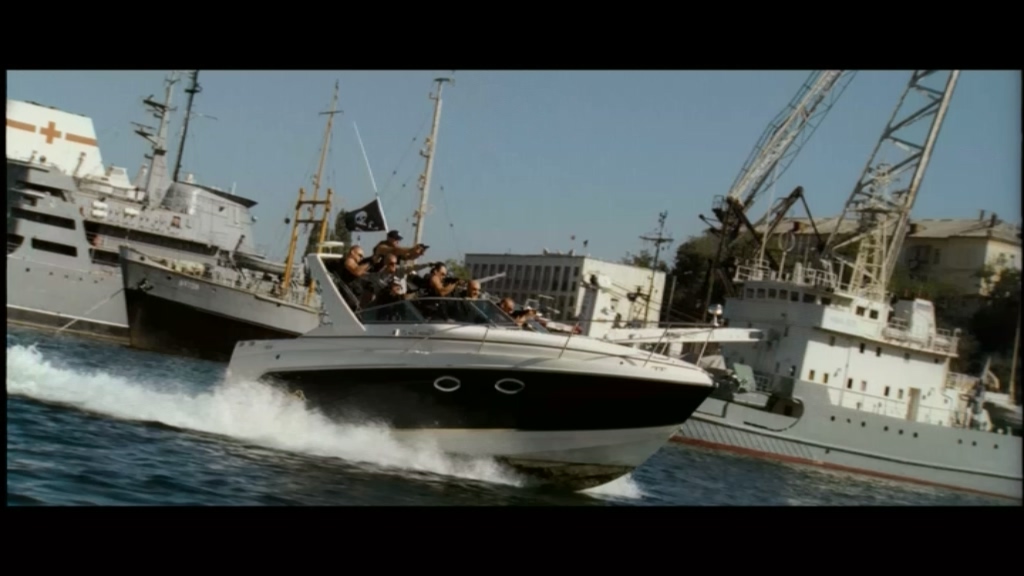 疾速行动.Derzkie dni.2007.DVDRip.384kbps央视国俄双语中字.mkv_20250421_171058.724.jpg