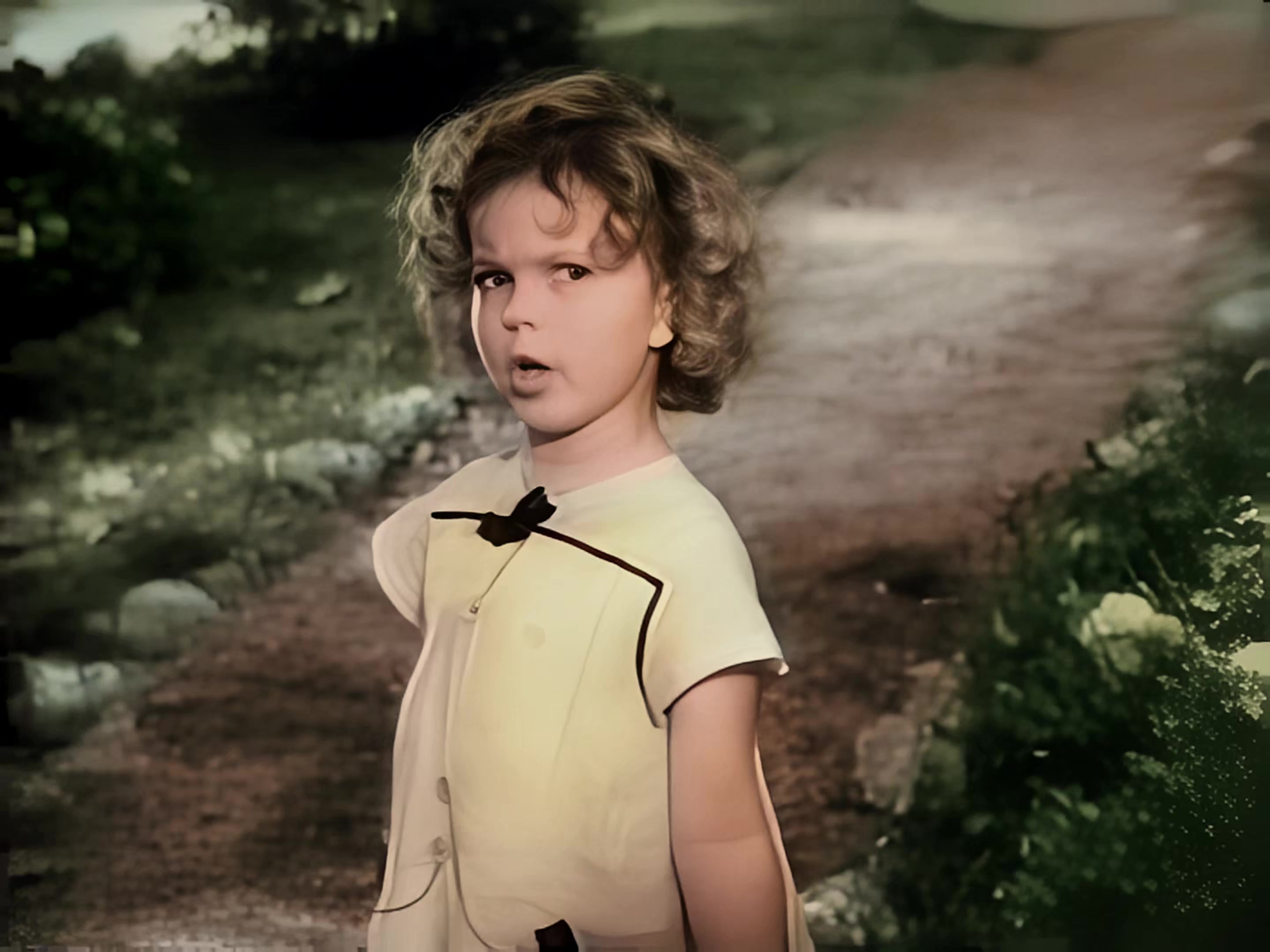 1935 我们的小姑娘.mkv_20250424_110204.745.jpg