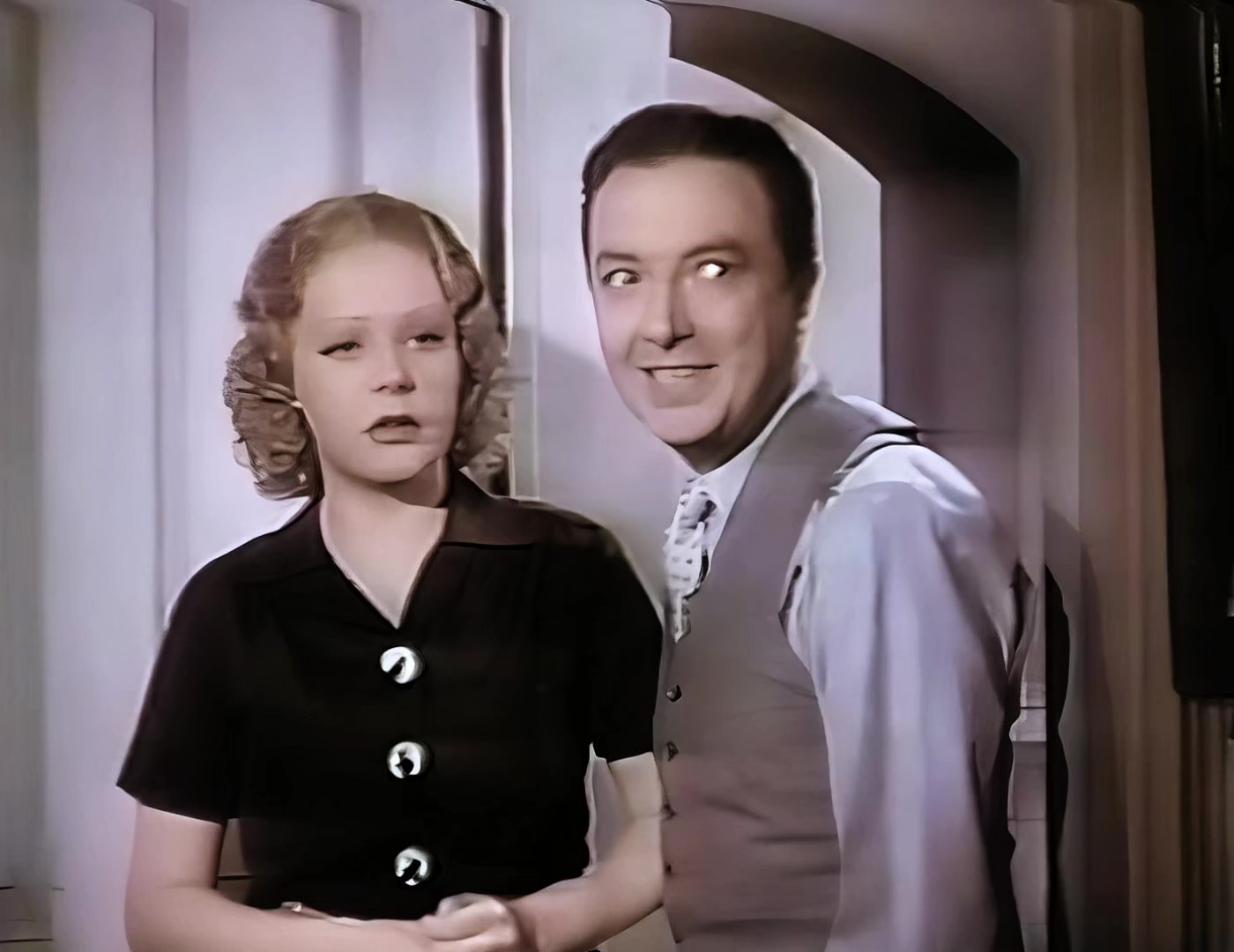 1936 可怜的富家小女孩.mkv_20250424_101501.982.jpg