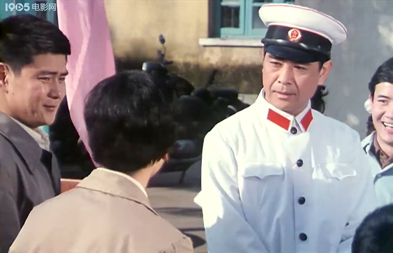 1983 预备警官.mp4_20250428_015232.775.jpg
