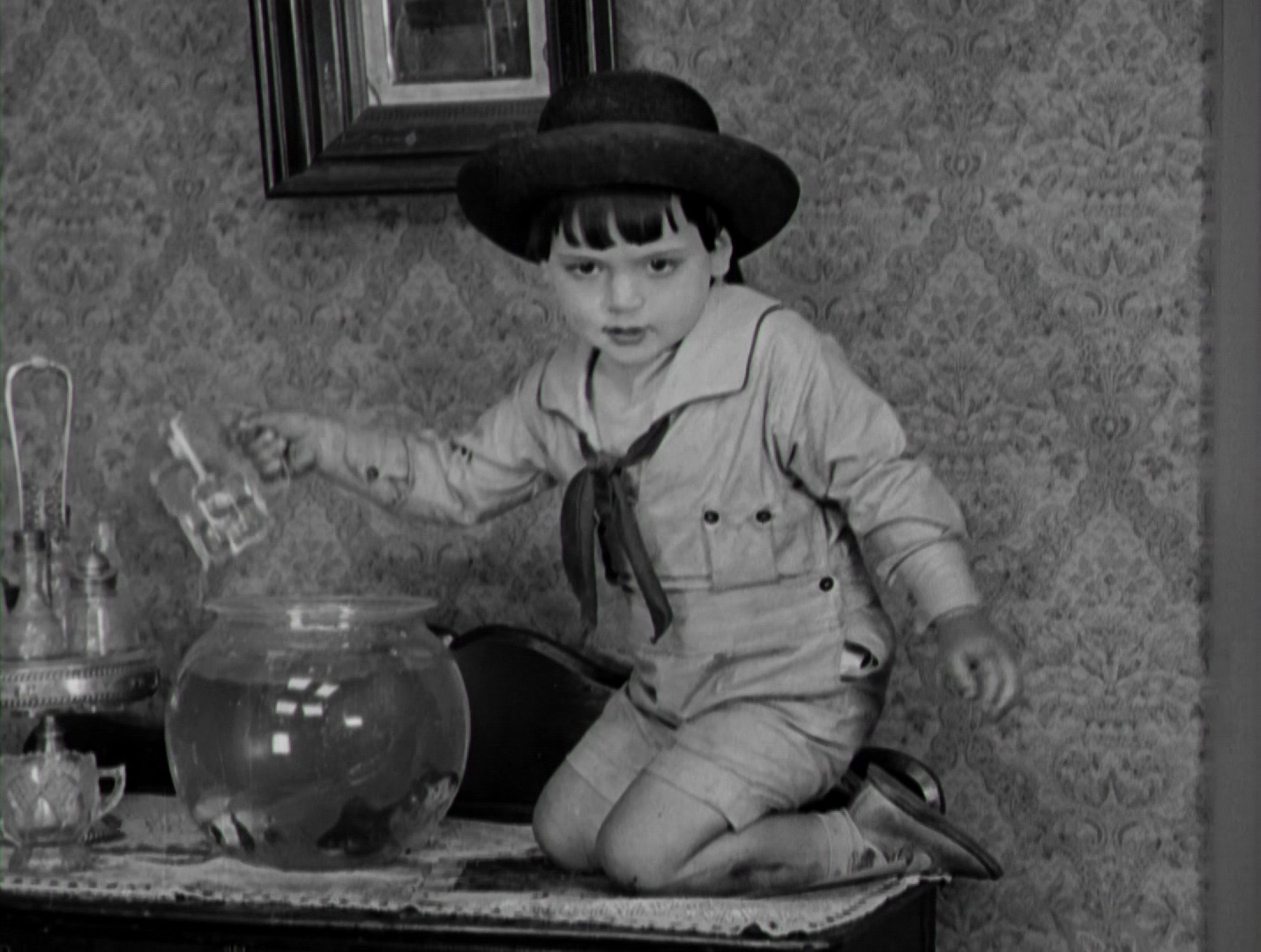 卓别林短片精选 The Chaplin Revue 1959.mp4_20250428_183743.641.jpg