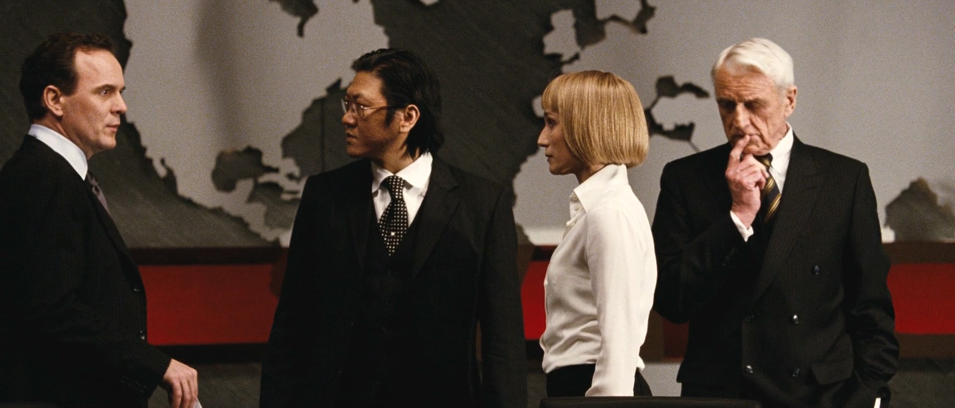 决战豪门 Largo Winch(2008) (1).mkv_20250428_194801.003.jpg