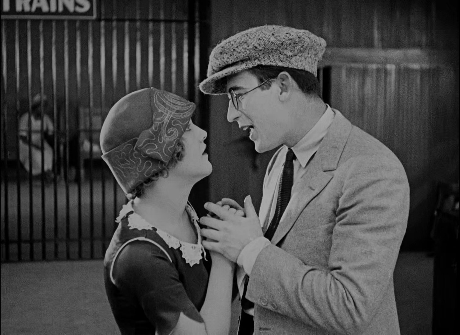 最后安全 Safety Last! 1923.mp4_20250501_152657.484.jpg