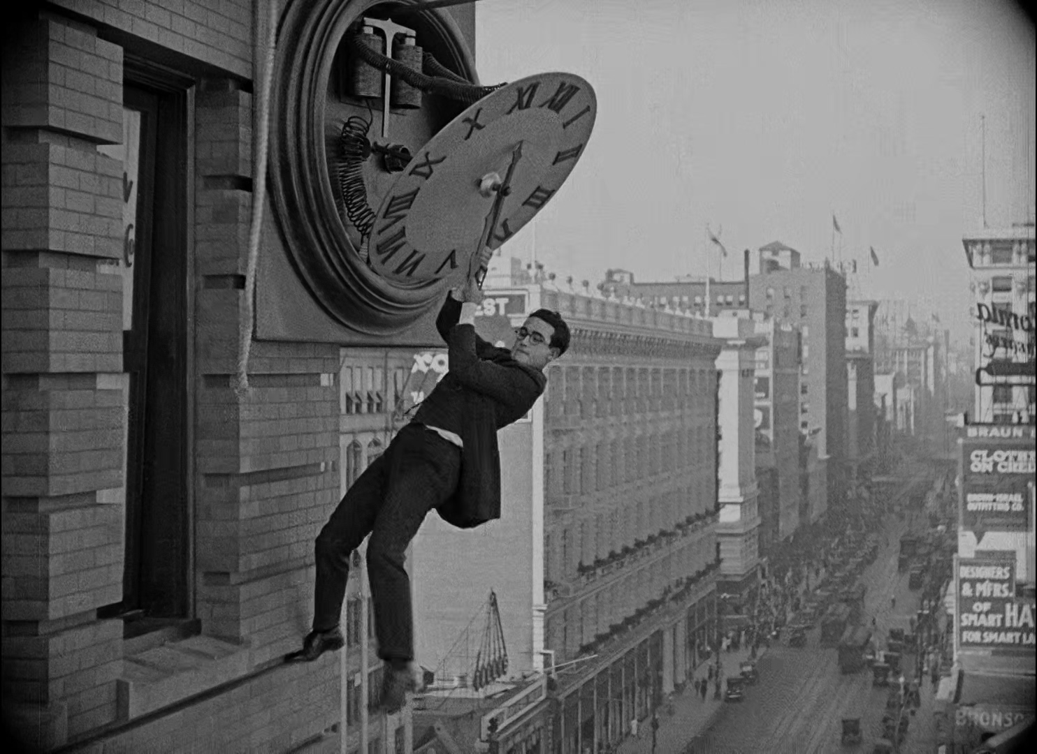 最后安全 Safety Last! 1923.mp4_20250501_153004.774.jpg