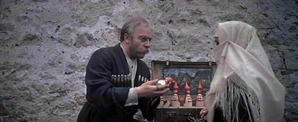 溃逃2 (下部写流亡异国众生相：各种潦倒凄凉、苟且忍耻，各种尴尬的重逢，刻骨的忧伤.jpg