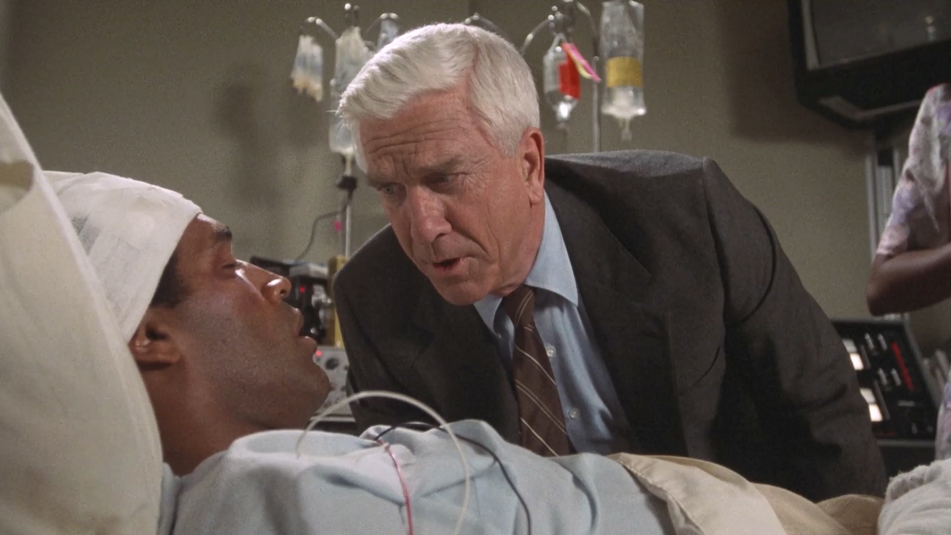 《白头神探1 国语版》1080P国语配音.mp4_20250505_195351.371.jpg