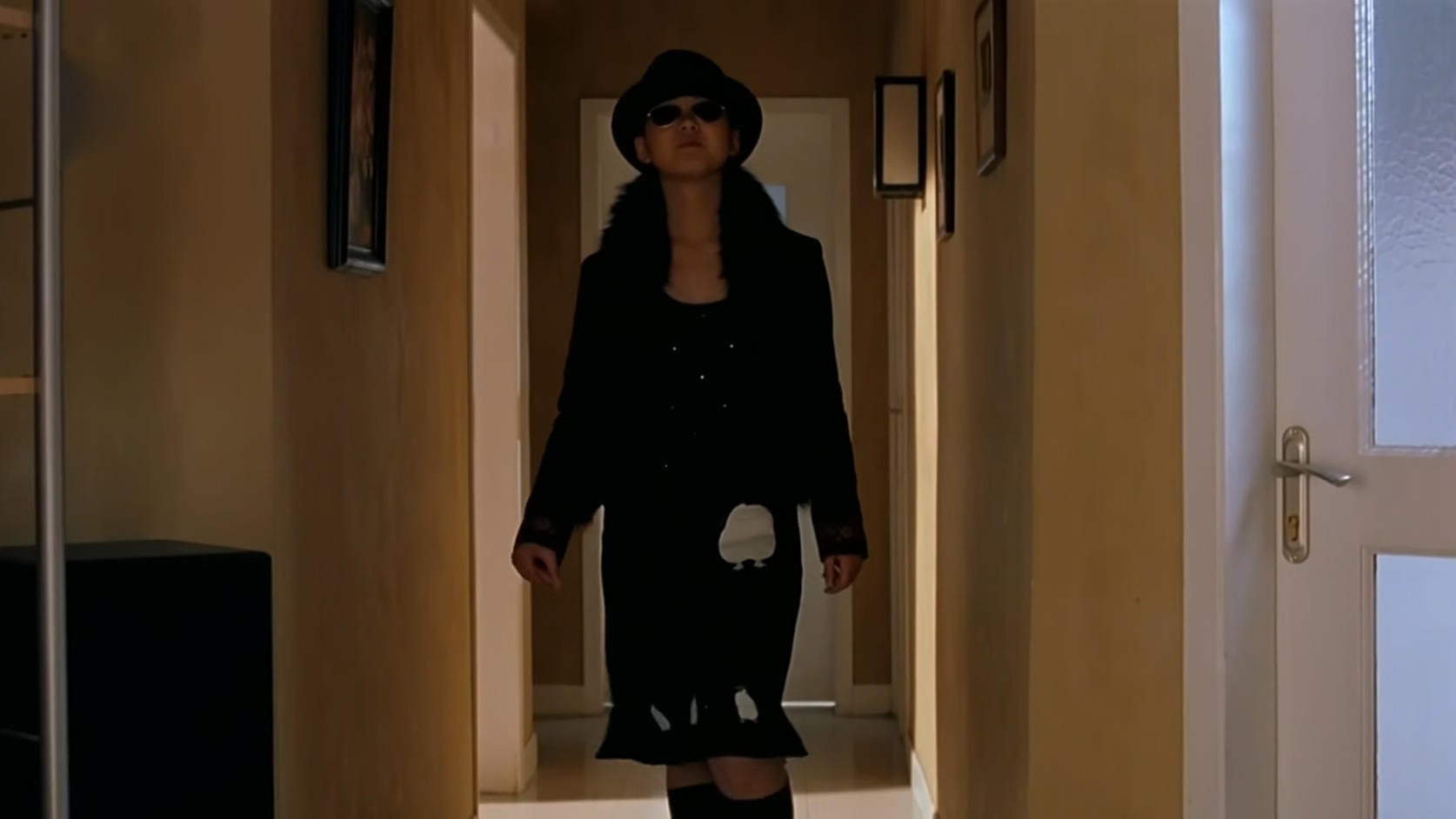 谁说我不在乎.WHO CARES.2001.WEB4K.1080p.x265(10).AAC.NT-Zws.国语无字.mkv_2025050.jpg