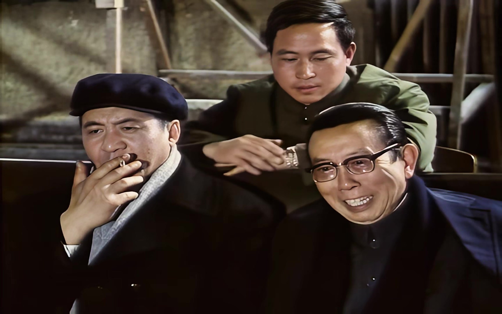 苦恼人的笑 1979.mp4_20250507_145926.174.jpg