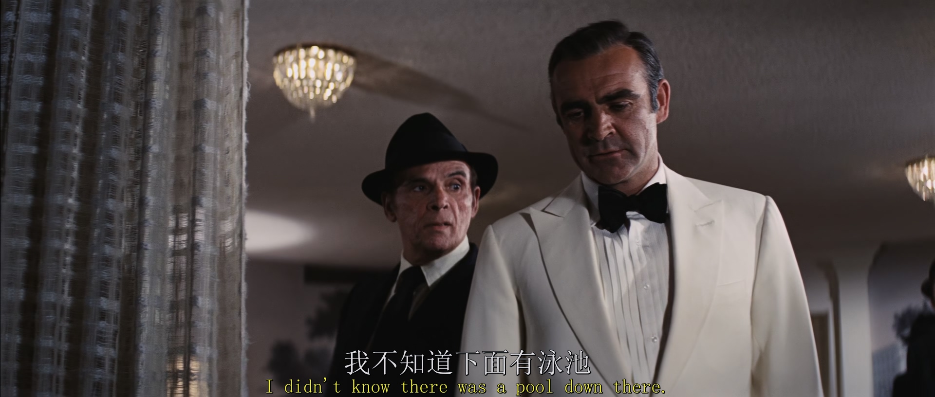 1971.007之金刚钻(120分钟).1080P.上译北影央视辽艺英中字.mkv_20250511_005942.848.jpg