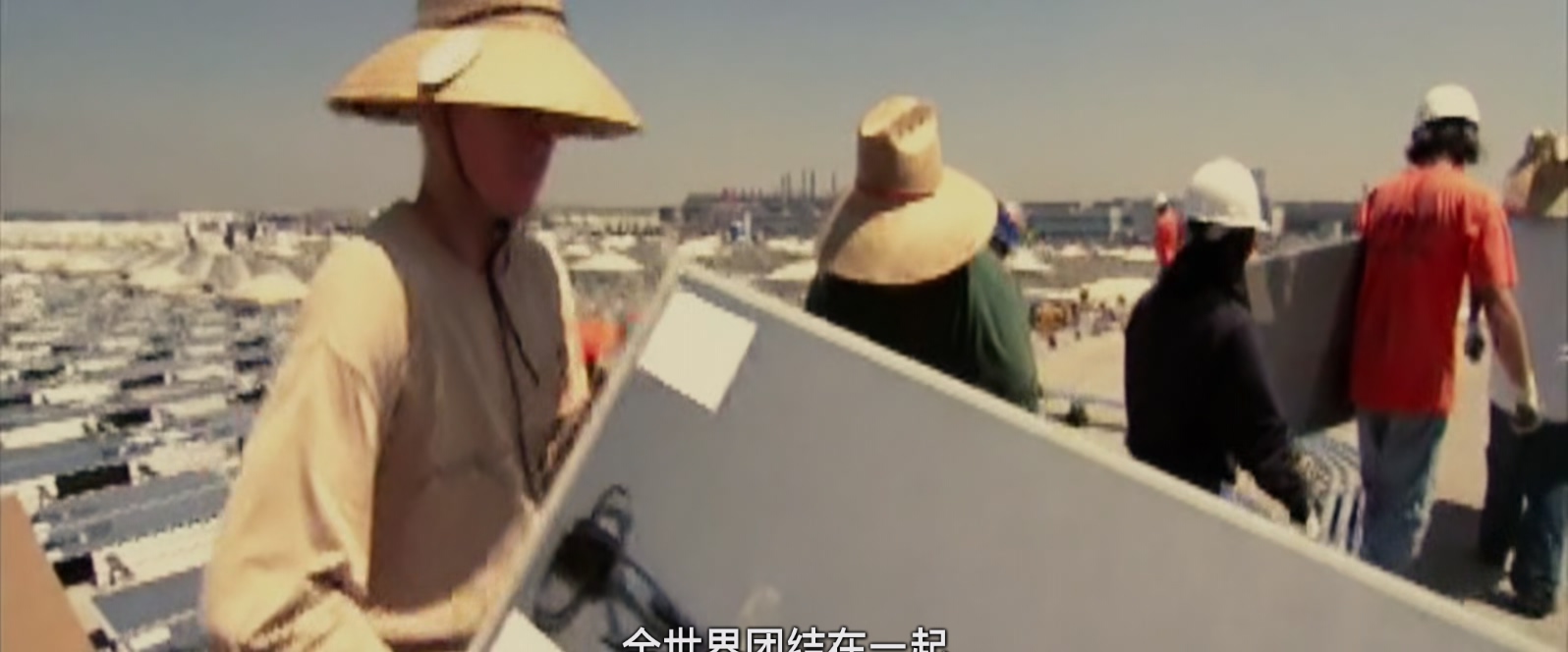 全球风暴.Geostorm.2017.1080p.BluRay.10bit.BluRay.x265.AC3.国英双语.特效字幕 (1)..jpg