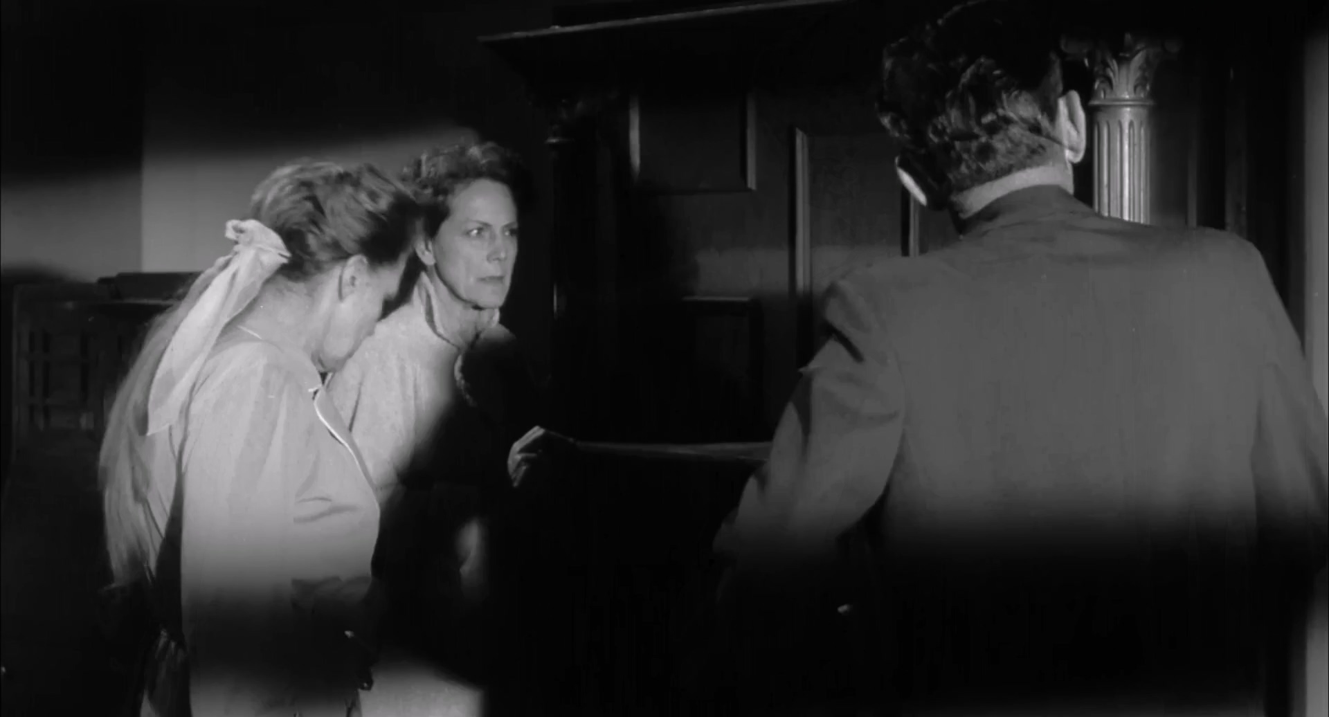 蝙蝠.The Bat‎.1959.1080p.BluRay.x264.AAC.256kbps央视国英双语无字.mkv_20250602_1.jpg