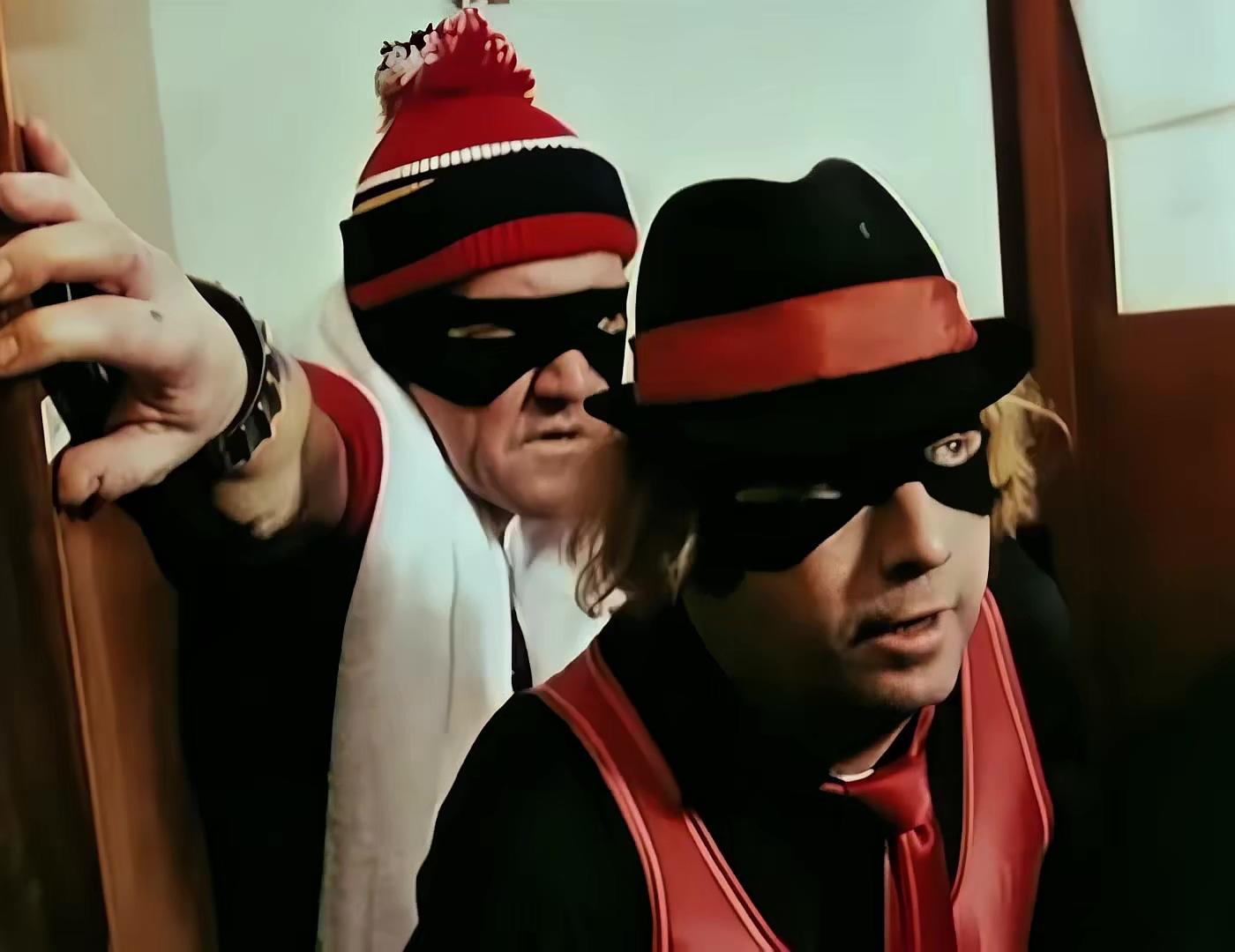 11 赛跑日里的劫案.mkv_20250602_143911.176.jpg