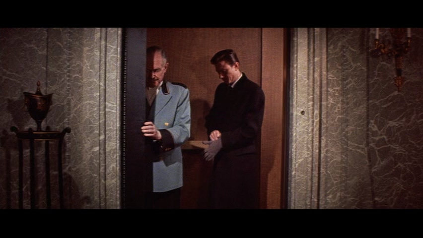 巴特菲尔德八号( 青楼艳妓).BUtterfield 8.1960.国英双语.简体中文.D5源码直封.mkv_20.jpg