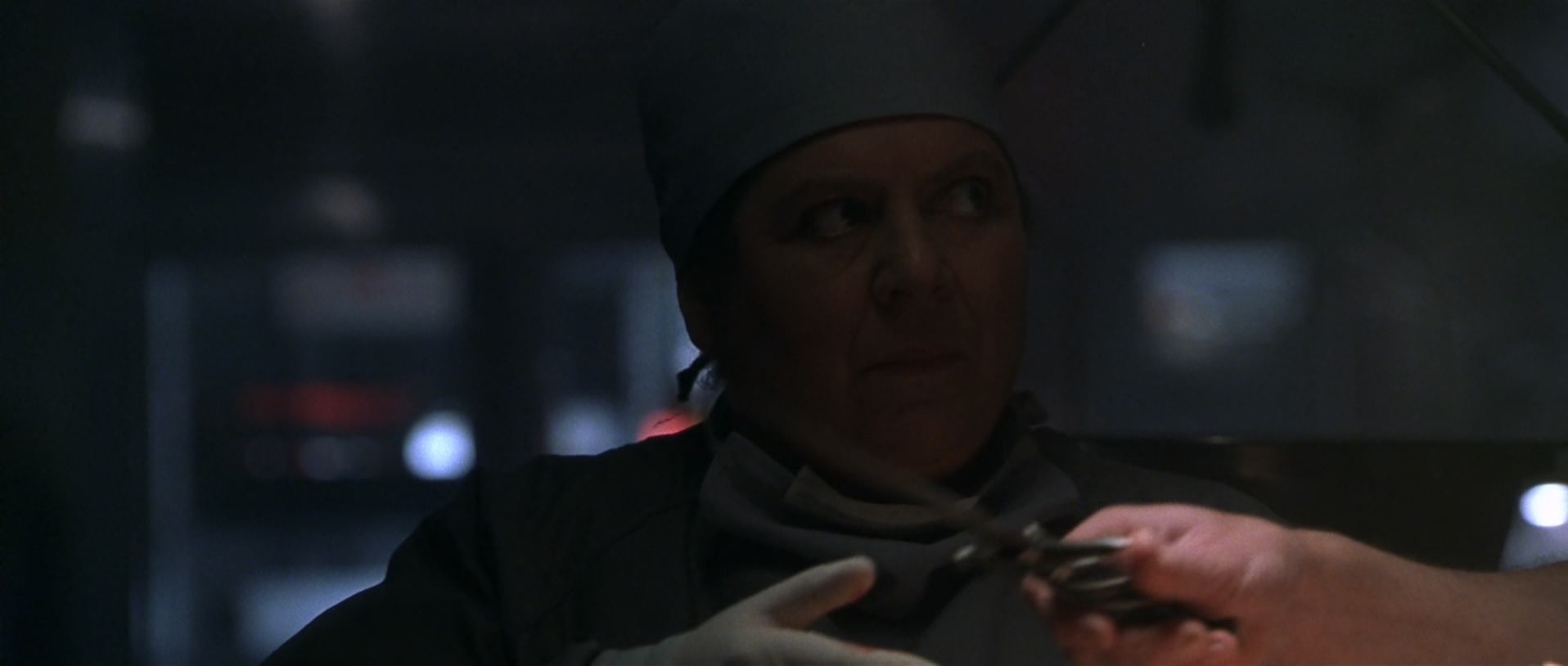 魔鬼末日 End.of.Days.1999.1080p.BluRay.x265.10bit.DTS-SONYHD.mkv_20250604_095803.744.jpg