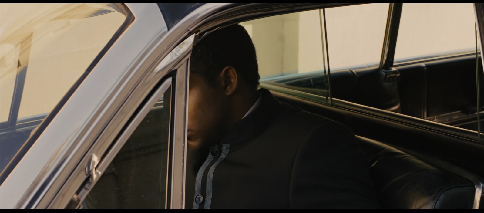 时间规划局In.Time.2011.1080p.2audio.10bit.x265.HEVC-LION[UTR]特效字幕 (1).mkv_20.jpg