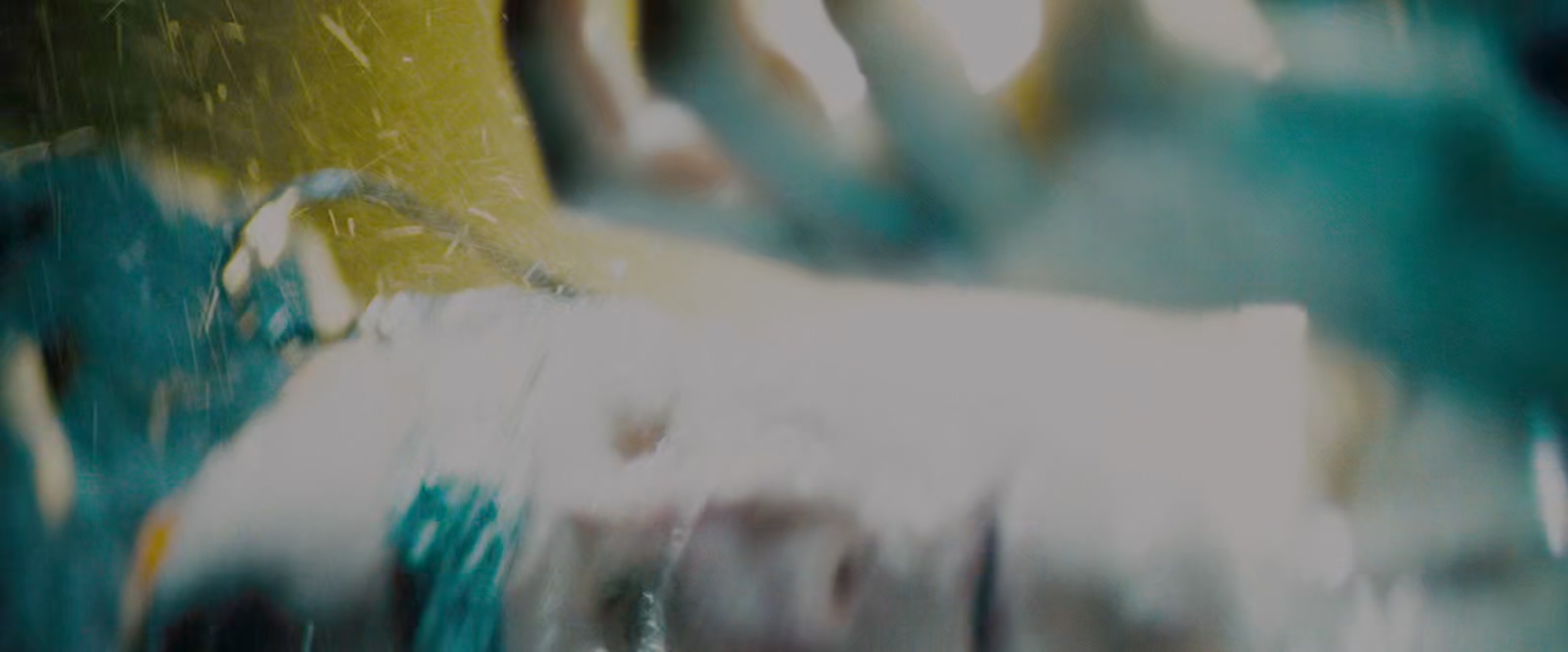 逃出克隆岛.The.Island.2005.BluRay.1080p.x265.10bit.国英双语特效字幕 (1).mkv_2025.jpg