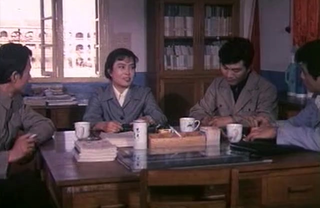 心灵的火花.The Bicycle Gang.1982.VCD.X264.AAC.HALFCD.mkv_20250611_192656.587.jpg