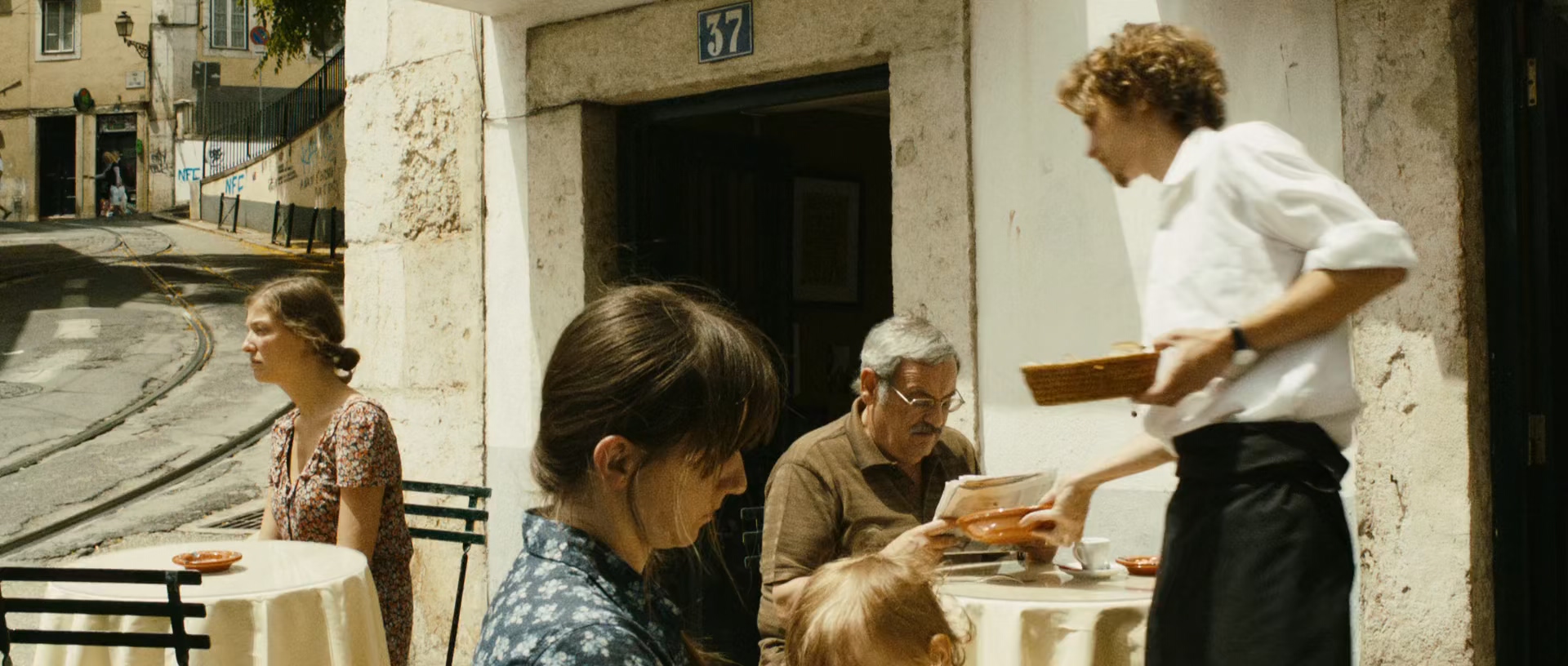 美丽心境界 (2012) 1080p [AAC, AAC] [zho, eng] h265.mkv_20250611_200615.934.jpg