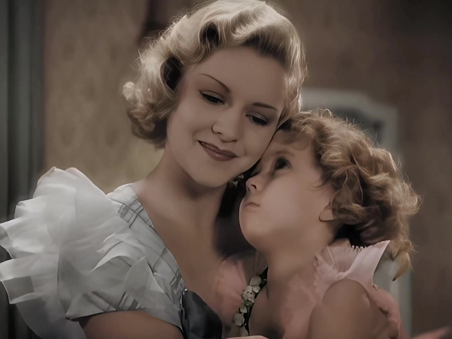 1934 宝贝答谢 Baby Take a Bow.mkv_20250611_121958.999.jpg