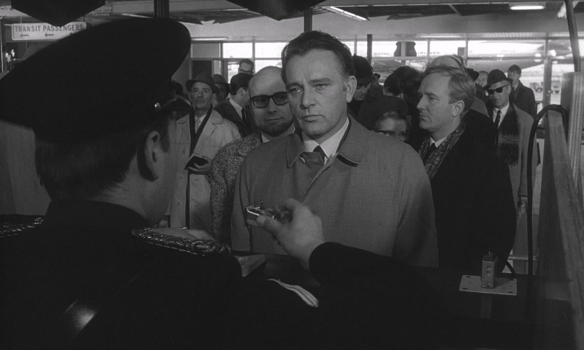 The.Spy.Who.Came.in.from.the.Cold.1965.720p.BluRay.X264-AMIABLE-bylh.mkv_2025061.jpg