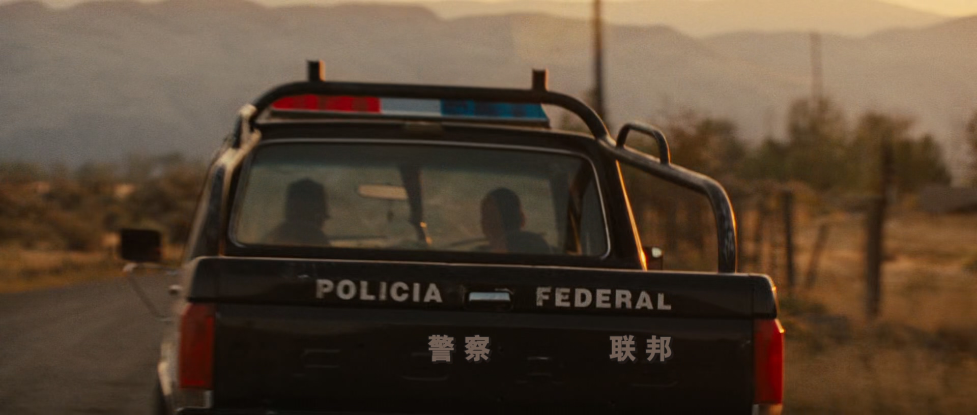 天龙特攻队.The.A-Team.2010.EXTENDED.1080p.BluRay.x265.3audio-RARBG特效字幕 (1).m.jpg