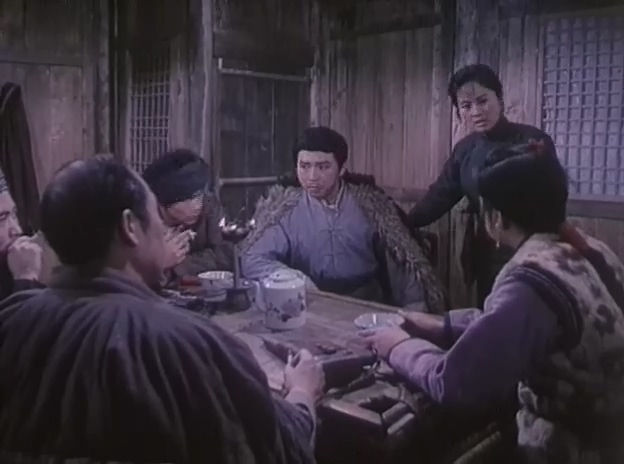 黄英姑.Huang Yinggu.1980.DVD.X264.AAC.mkv_20250614_171603.756.jpg