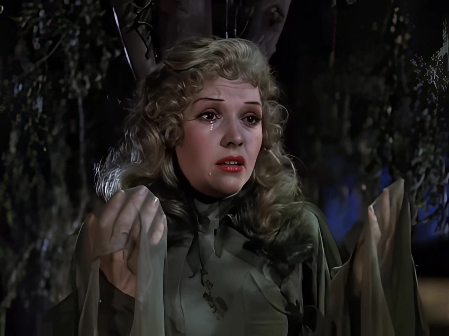 1940 蓝色知更鸟 The Blue Bird.mkv_20250614_163120.505.jpg