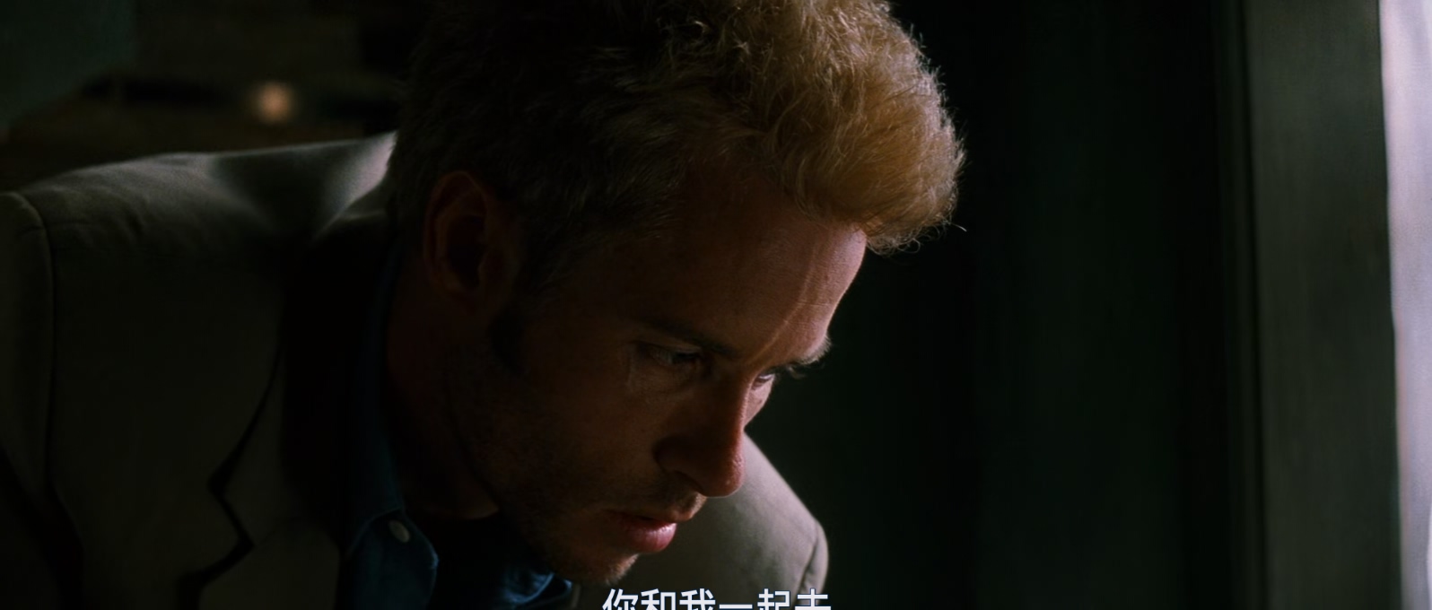 记忆碎片.Memento.2000.REMASTERED.1080p.BluRay.x265.2audio-RARBG特效字幕.mkv_2025.jpg