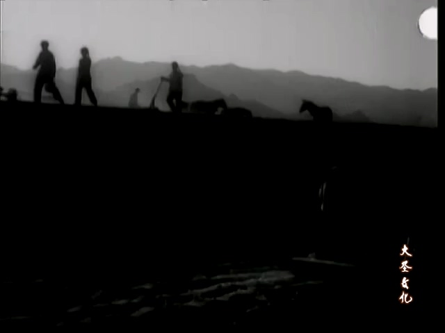 红石钟声.Hongshi zhong sheng.1966.DVD.X264.AAC.HALFCD.mkv_20250617_192525.088.jpg