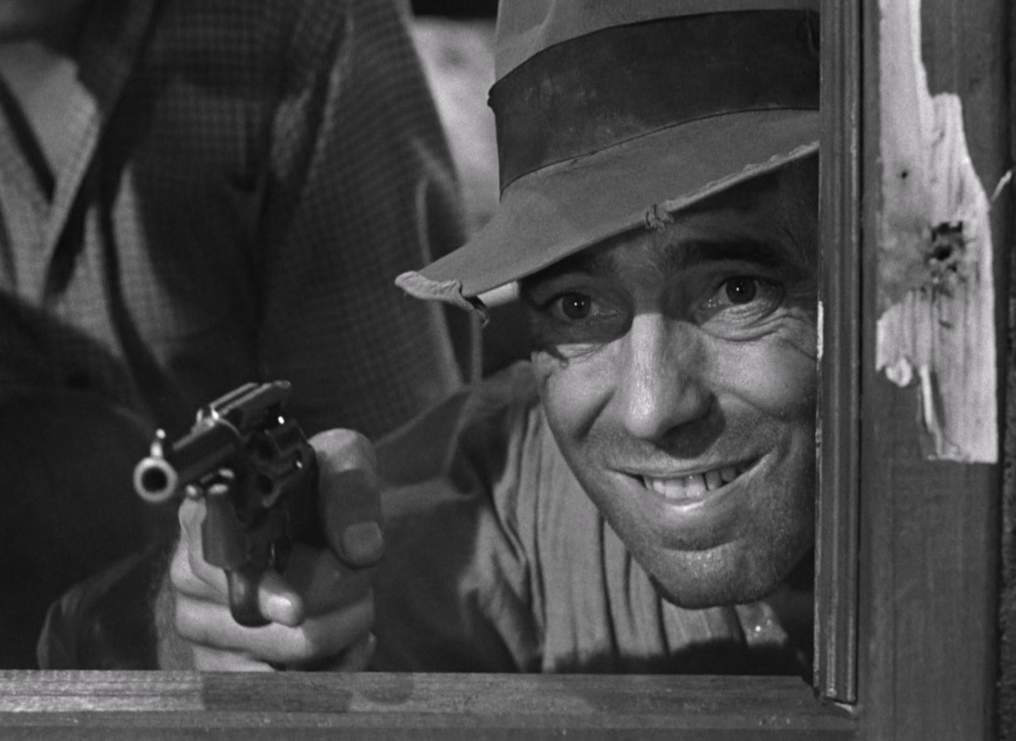 The.Treasure.of.the.Sierra.Madre.1948.1080p.BluRay.x265.10bit.DTS-SONYHD.mkv_202.jpg