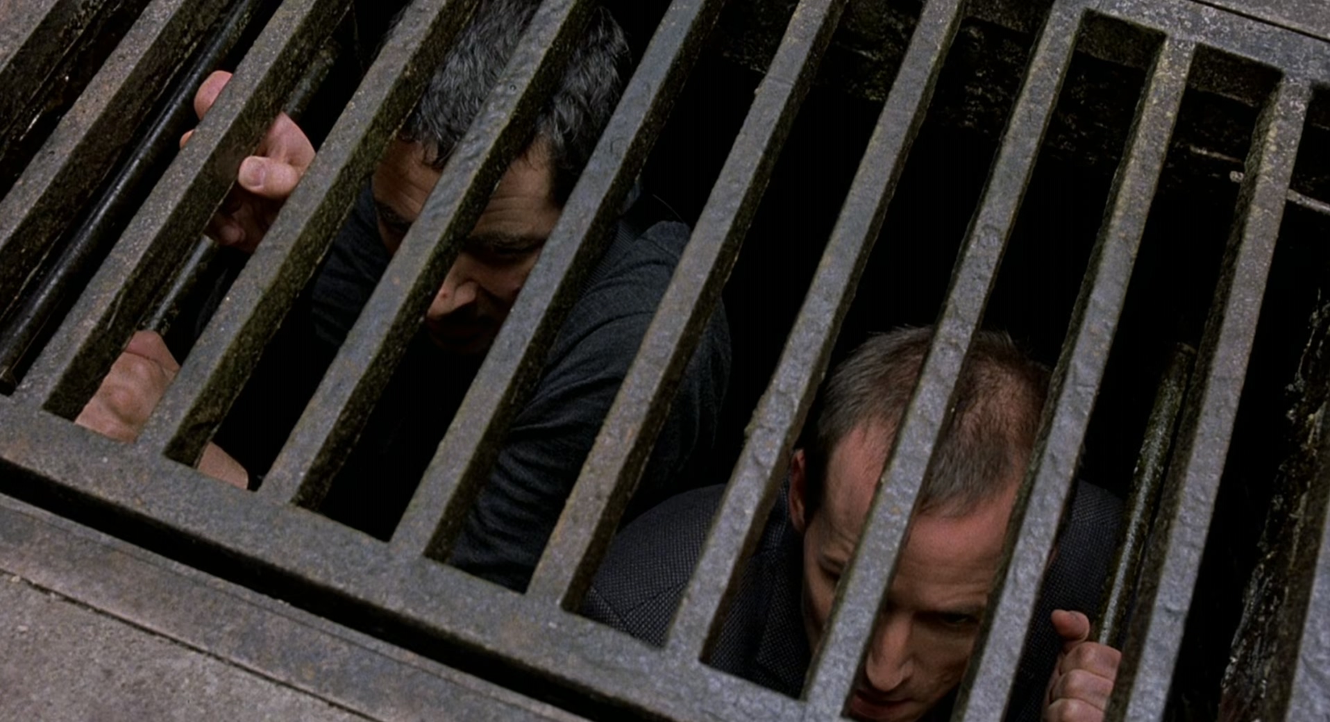 憨豆特工 Johnny English 2003 1080p [AAC, AAC] [zho, eng] h265.mkv_20250624_200107.767.jpg